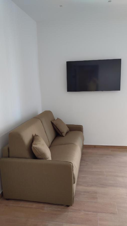 Piccolo Paradiso Suite In Pieno Centro Castel Di Sangro Exteriör bild